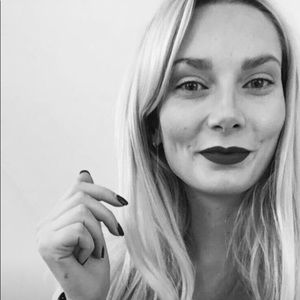 Meet your Posher, Maxinne